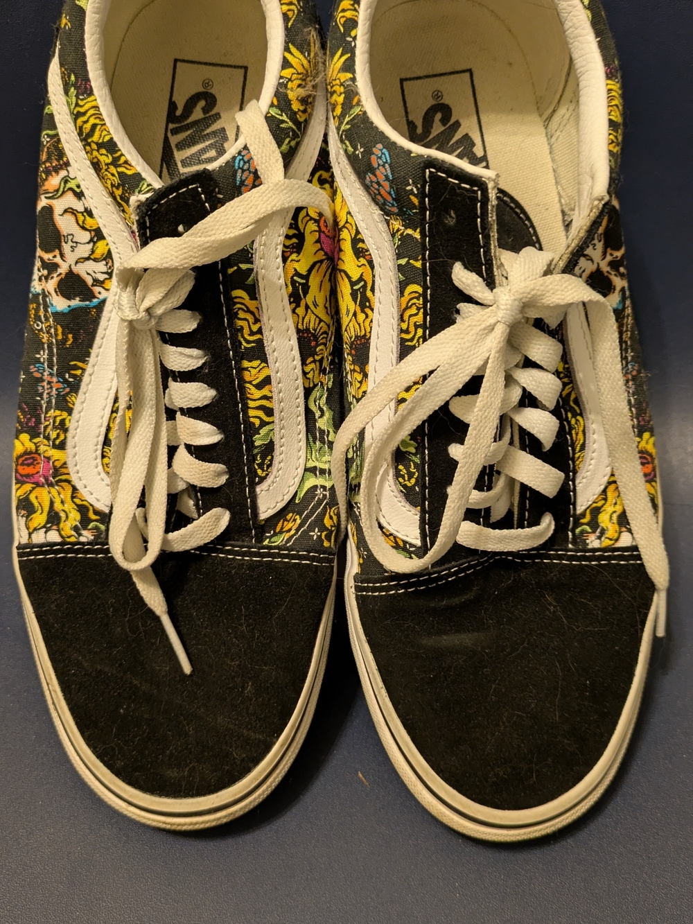Vans Mens Black Floral-Print Skate Sneakers- Lace Up